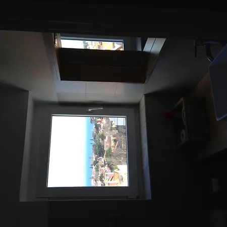 Centrally Located Sea View